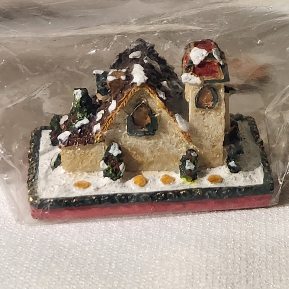 Vtg Sealed Town Square Miniatures Miniature Dollhouse Gingerbread House #G3269 - Picture 5 of 13